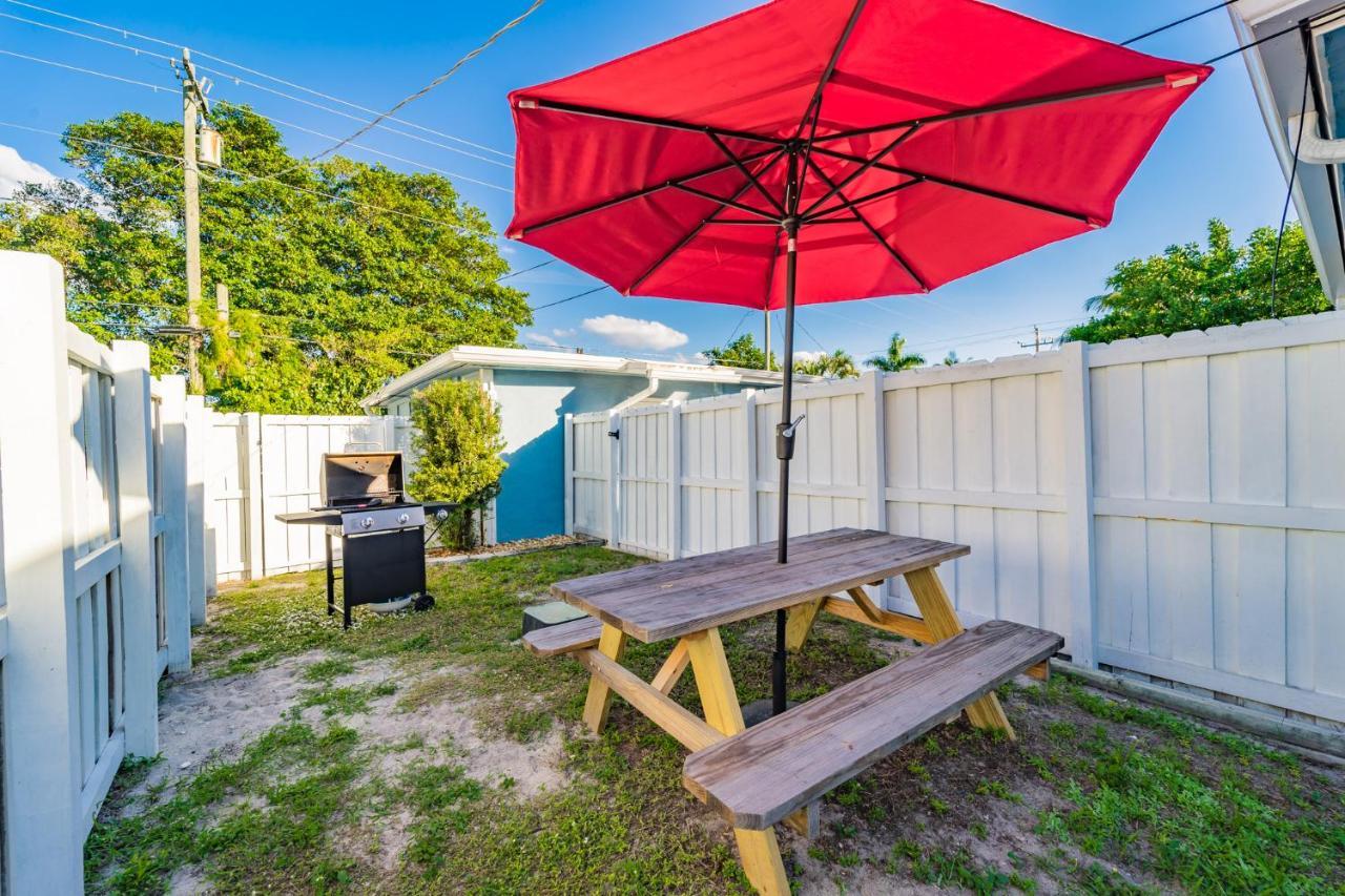 Beach Chairs, Good Kitchen, Strong Wifi On 14Th Ave ฟอร์ต ลอเดอร์เดล ภายนอก รูปภาพ