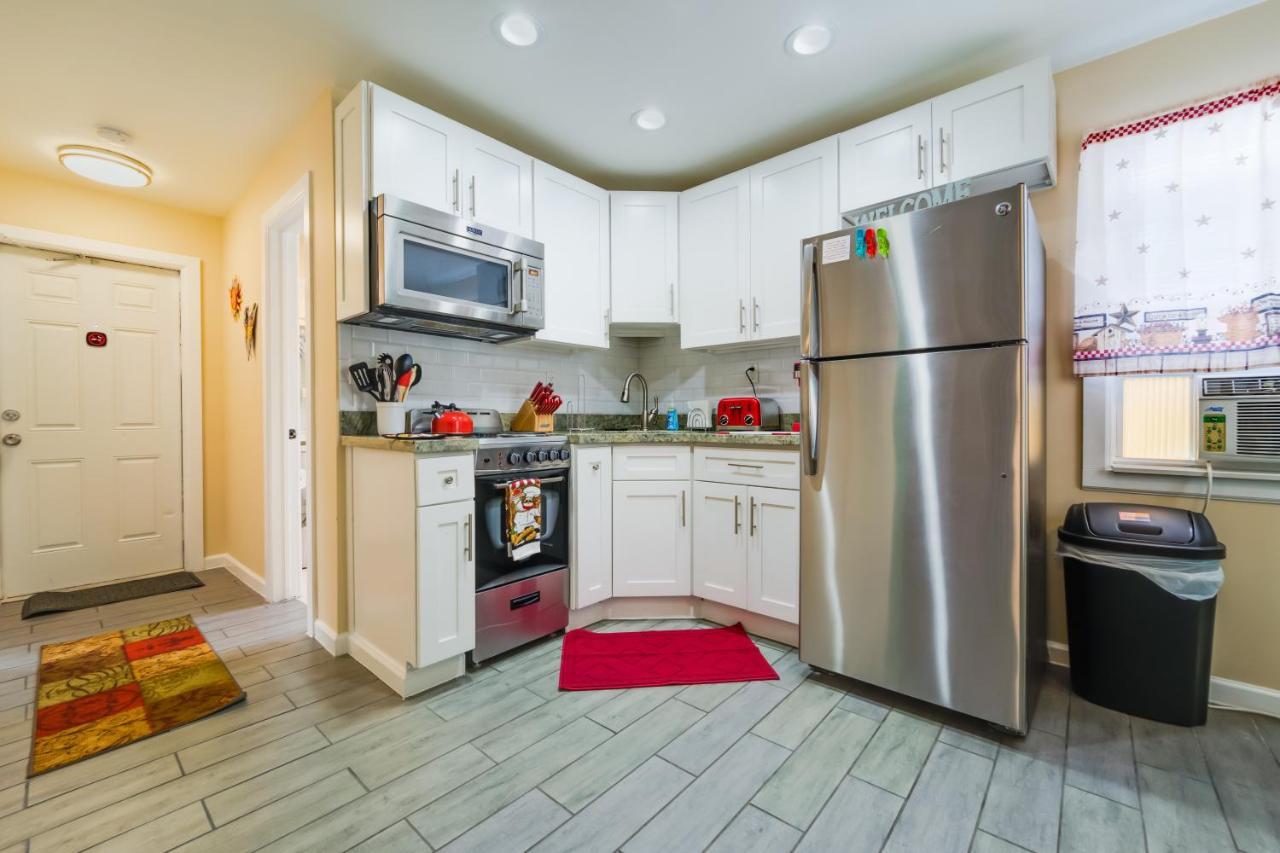 Beach Chairs, Good Kitchen, Strong Wifi On 14Th Ave ฟอร์ต ลอเดอร์เดล ภายนอก รูปภาพ