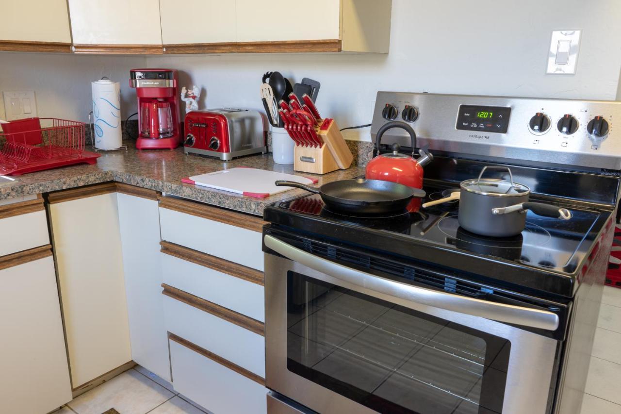 Beach Chairs, Good Kitchen, Strong Wifi On 14Th Ave ฟอร์ต ลอเดอร์เดล ภายนอก รูปภาพ