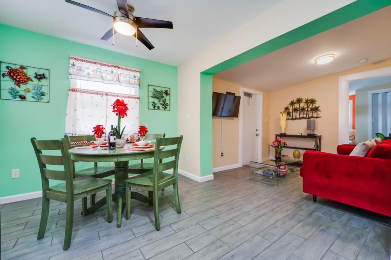 Beach Chairs, Good Kitchen, Strong Wifi On 14Th Ave ฟอร์ต ลอเดอร์เดล ภายนอก รูปภาพ